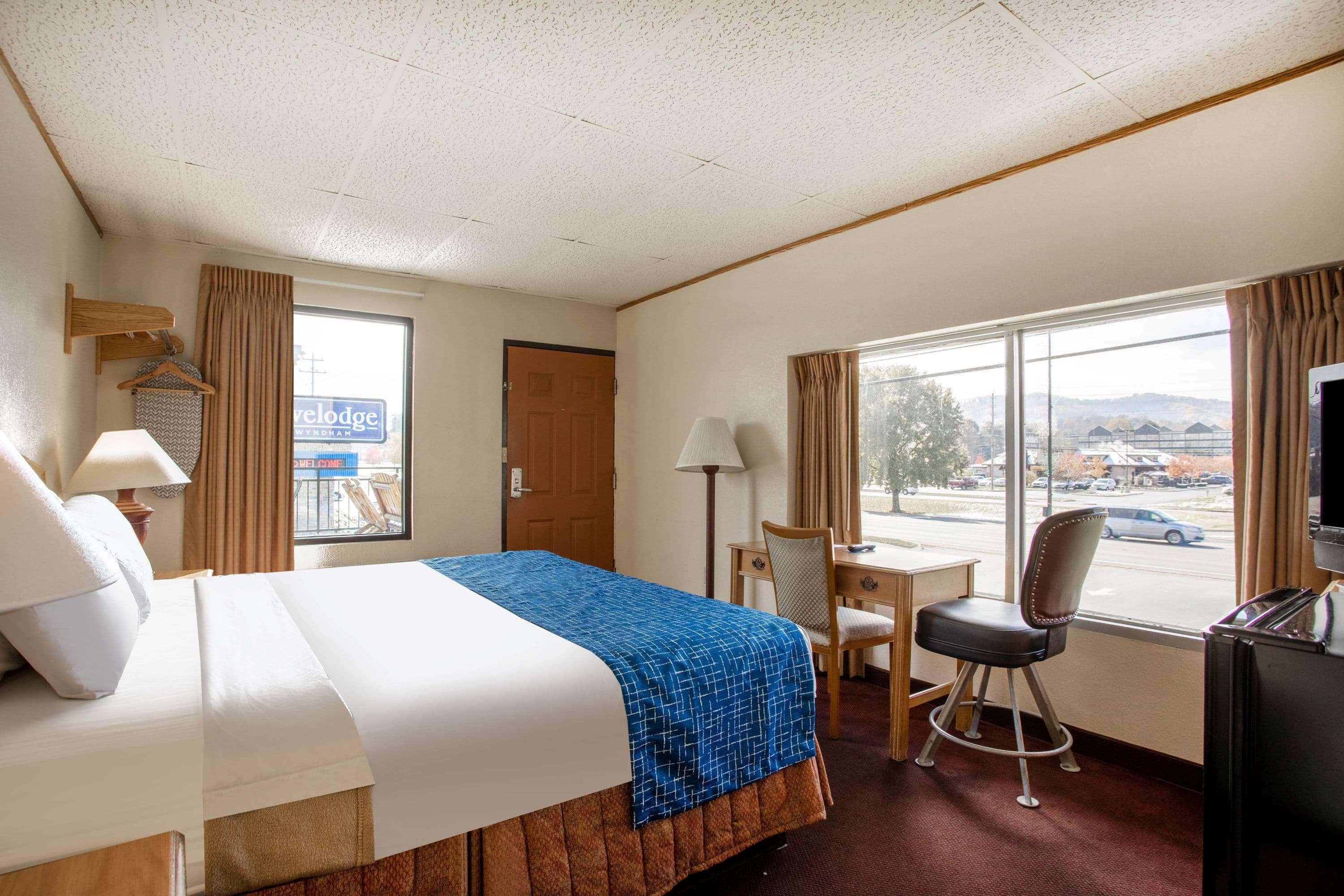 Pigeon Forge Parkway Inn Екстер'єр фото