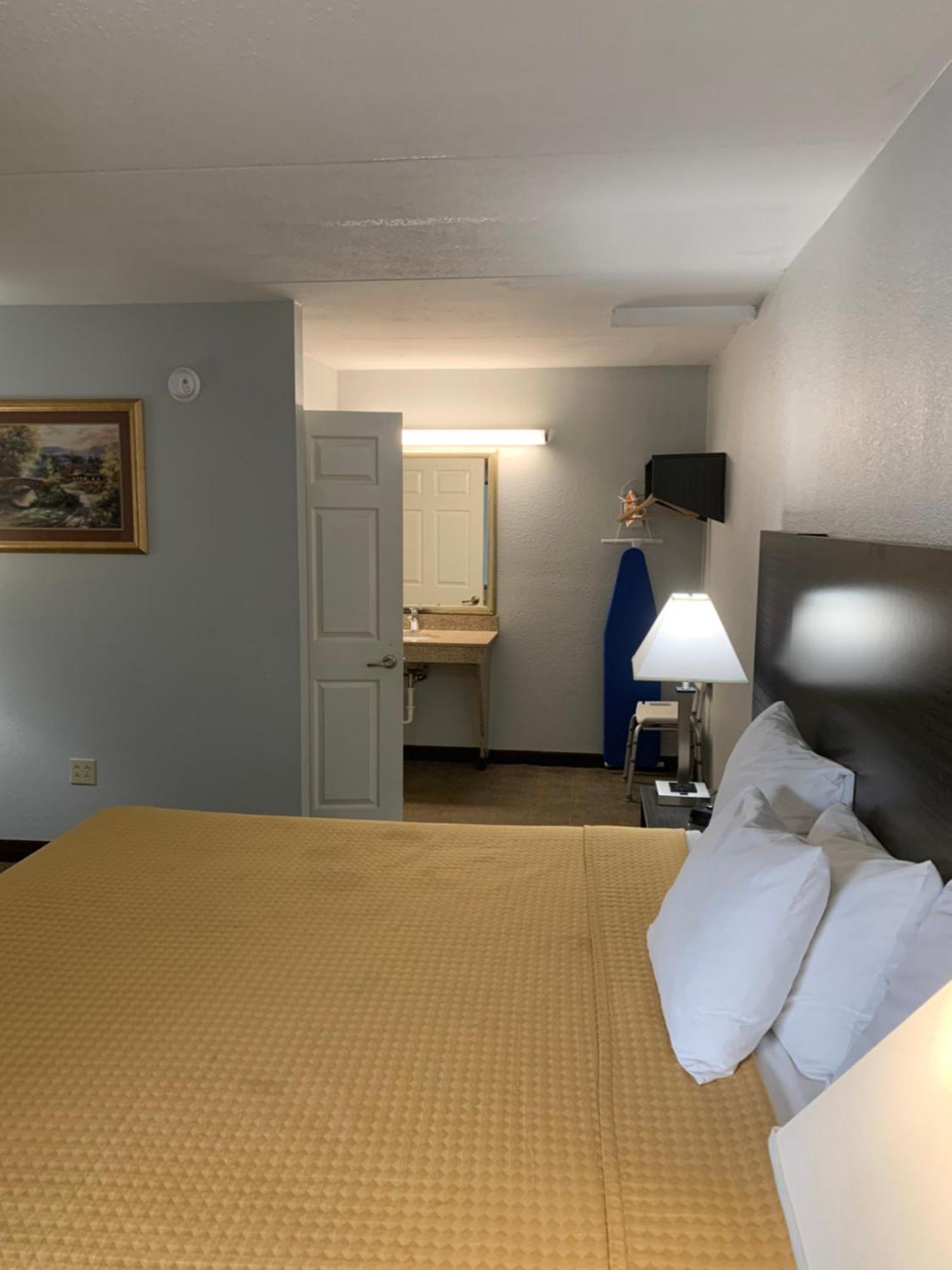 Pigeon Forge Parkway Inn Екстер'єр фото