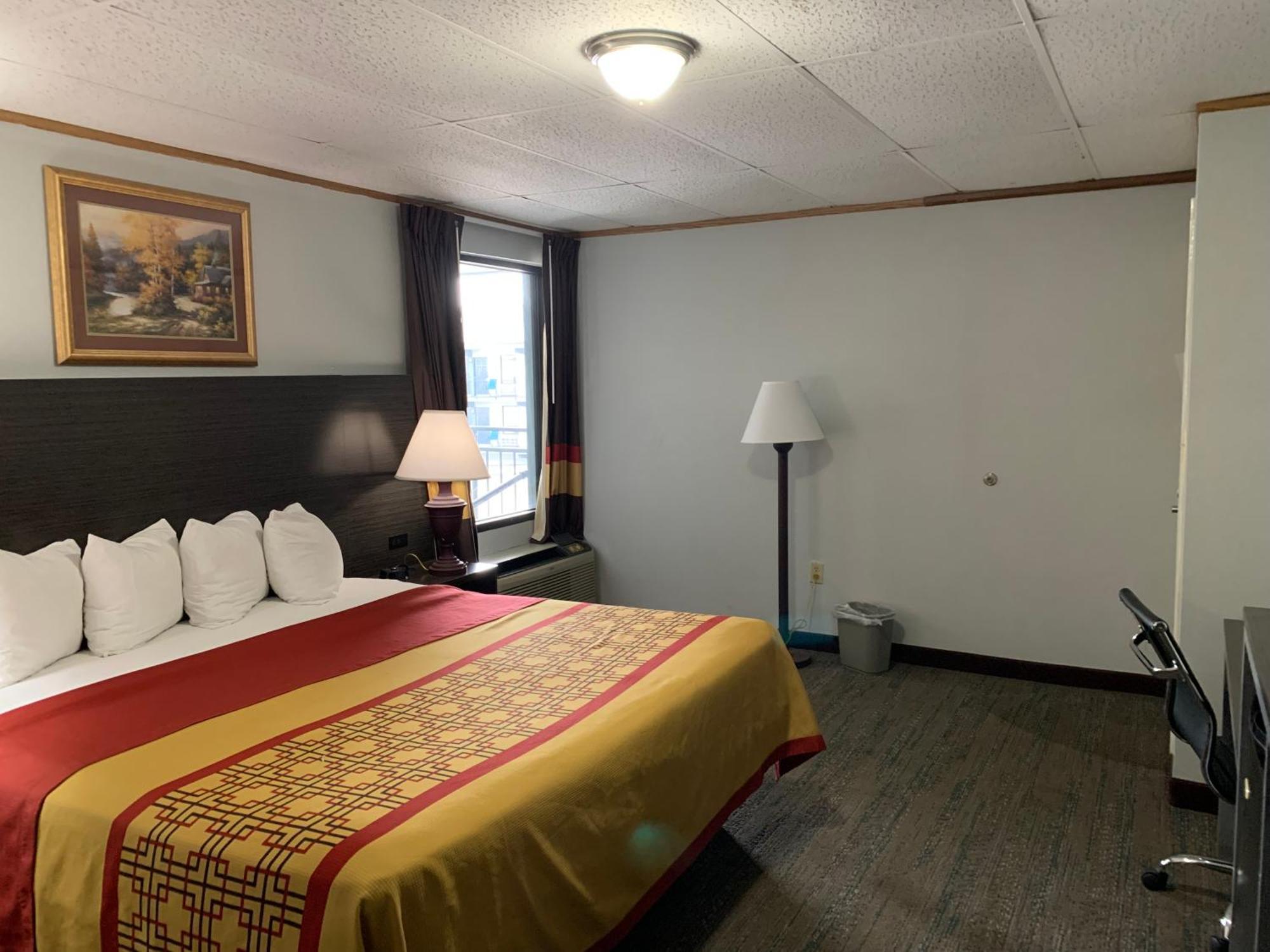 Pigeon Forge Parkway Inn Екстер'єр фото